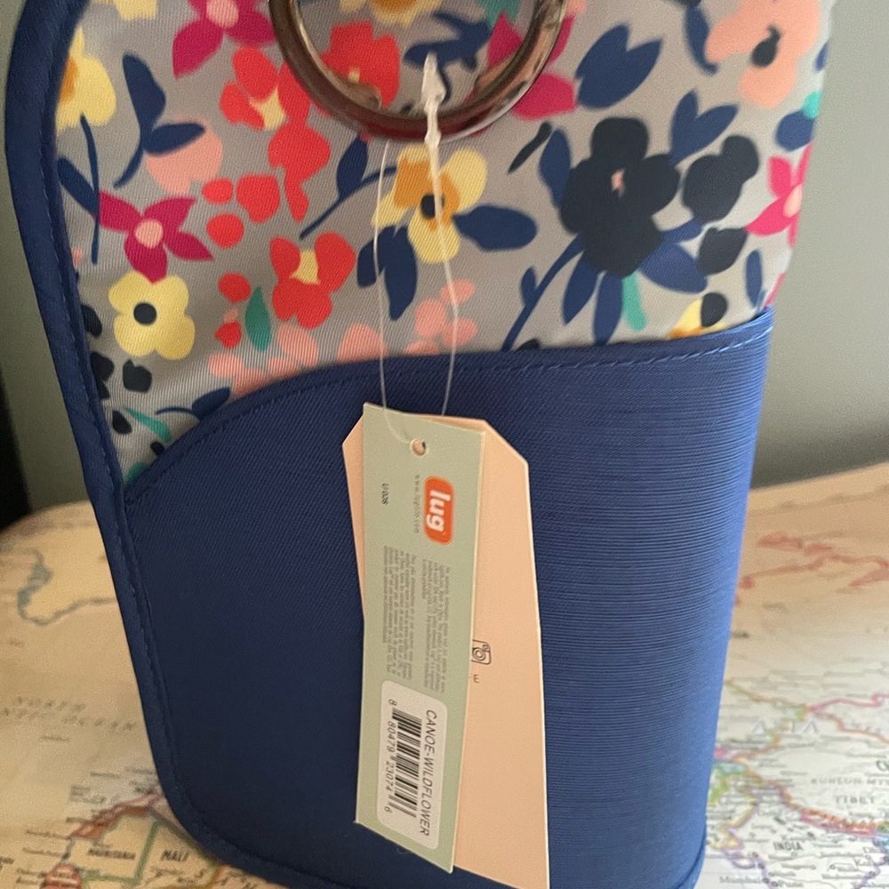 NWT Lug Canoe in Wildflower Mulit and Blue brush or craft holder
